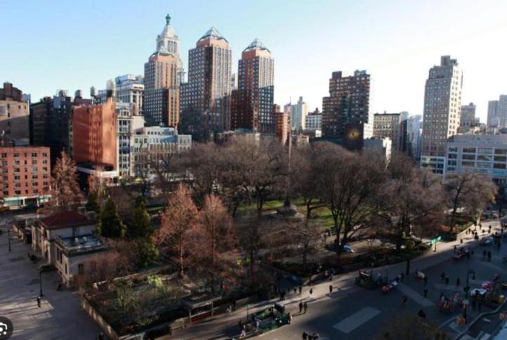 Steps From Everything - Modern 1-bdr In Downtown's Union Square Nueva York